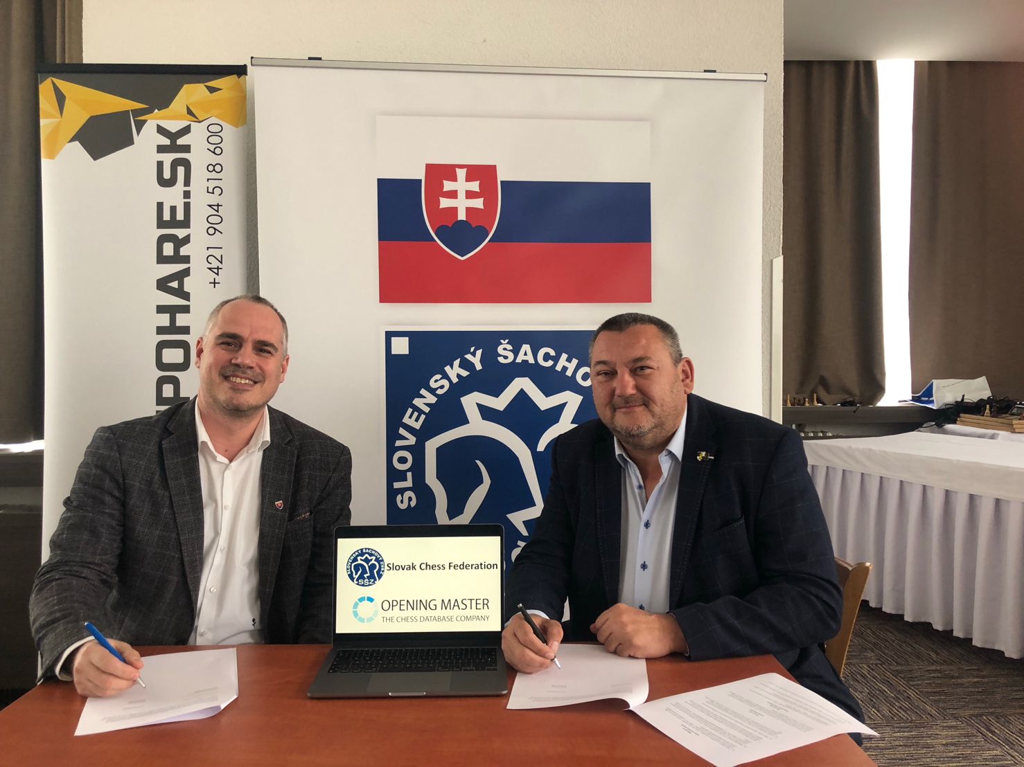 Contract Singature OpeningMaster Slovak Chess